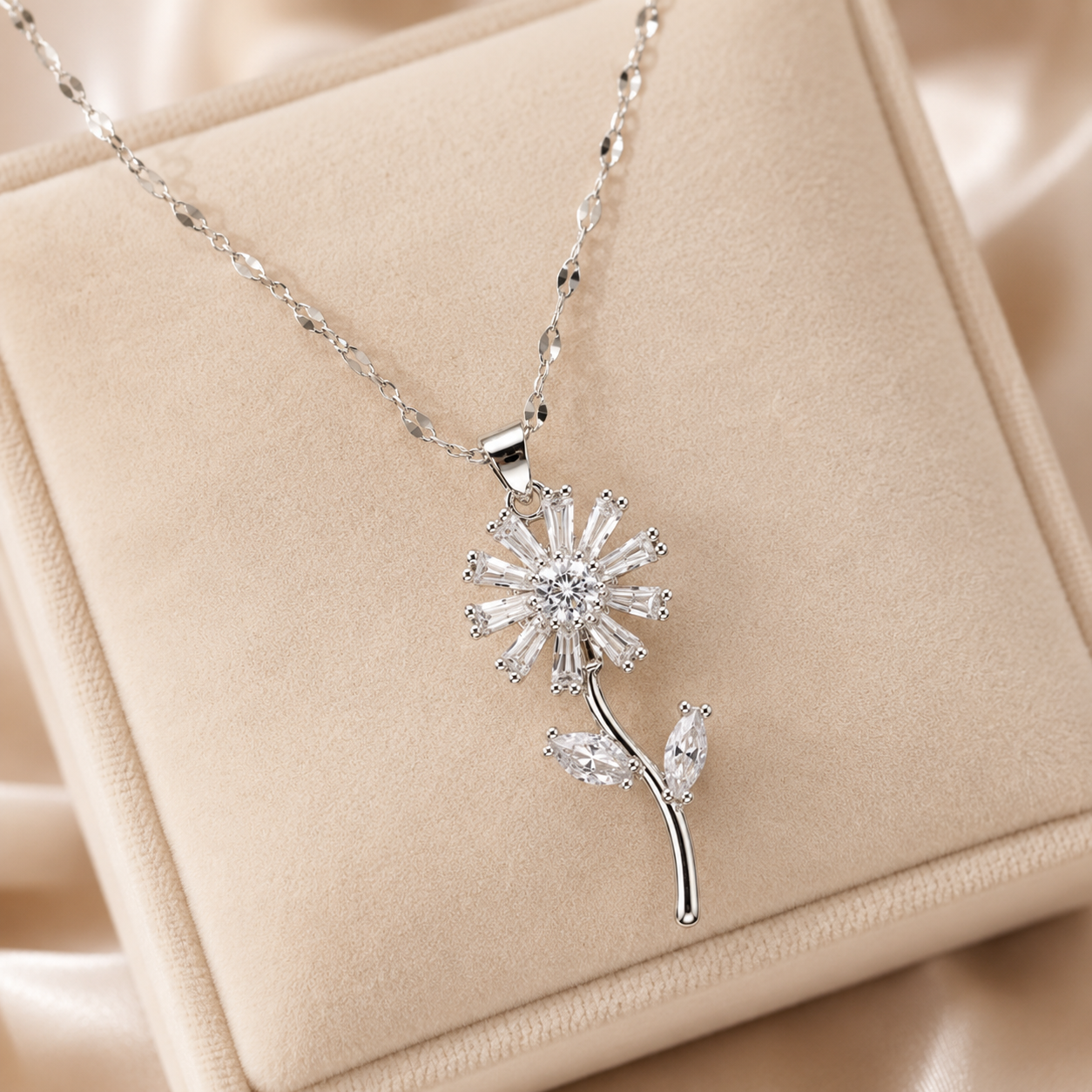 Golden Flower Rotating Pendant Necklace for Women – QWJ-189
